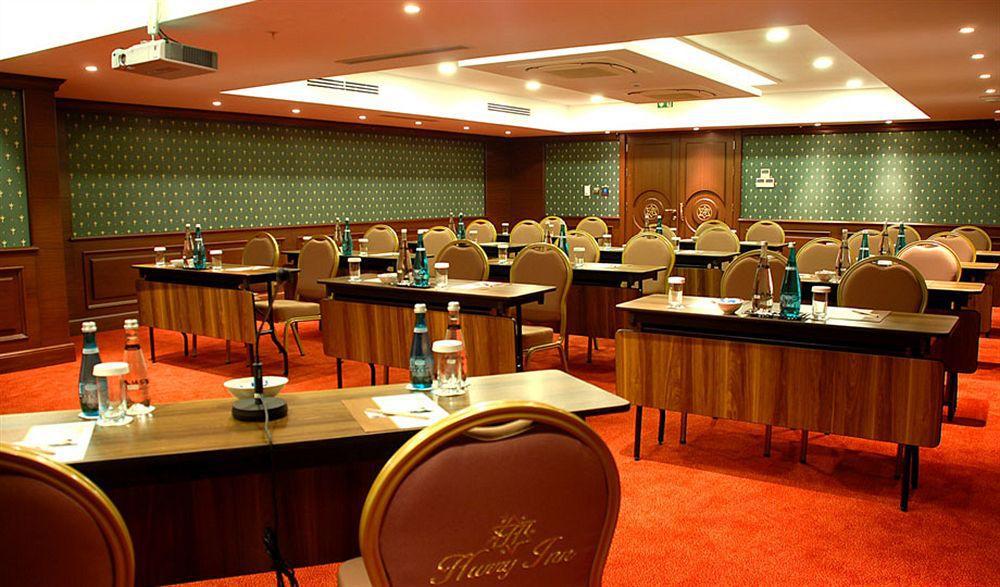 Hurry Inn Merter Estambul Exterior foto