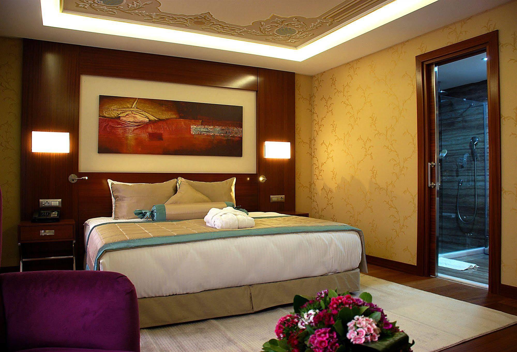 Hurry Inn Merter Estambul Exterior foto